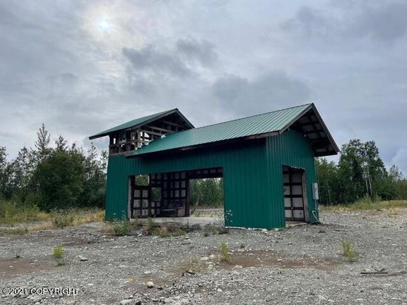 7699 W Parks Hwy, Wasilla, AK 99623